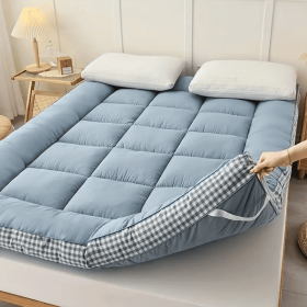 Mattress with checkered three-dimensional edges, 4 colors, Queen size (Color: Blue)